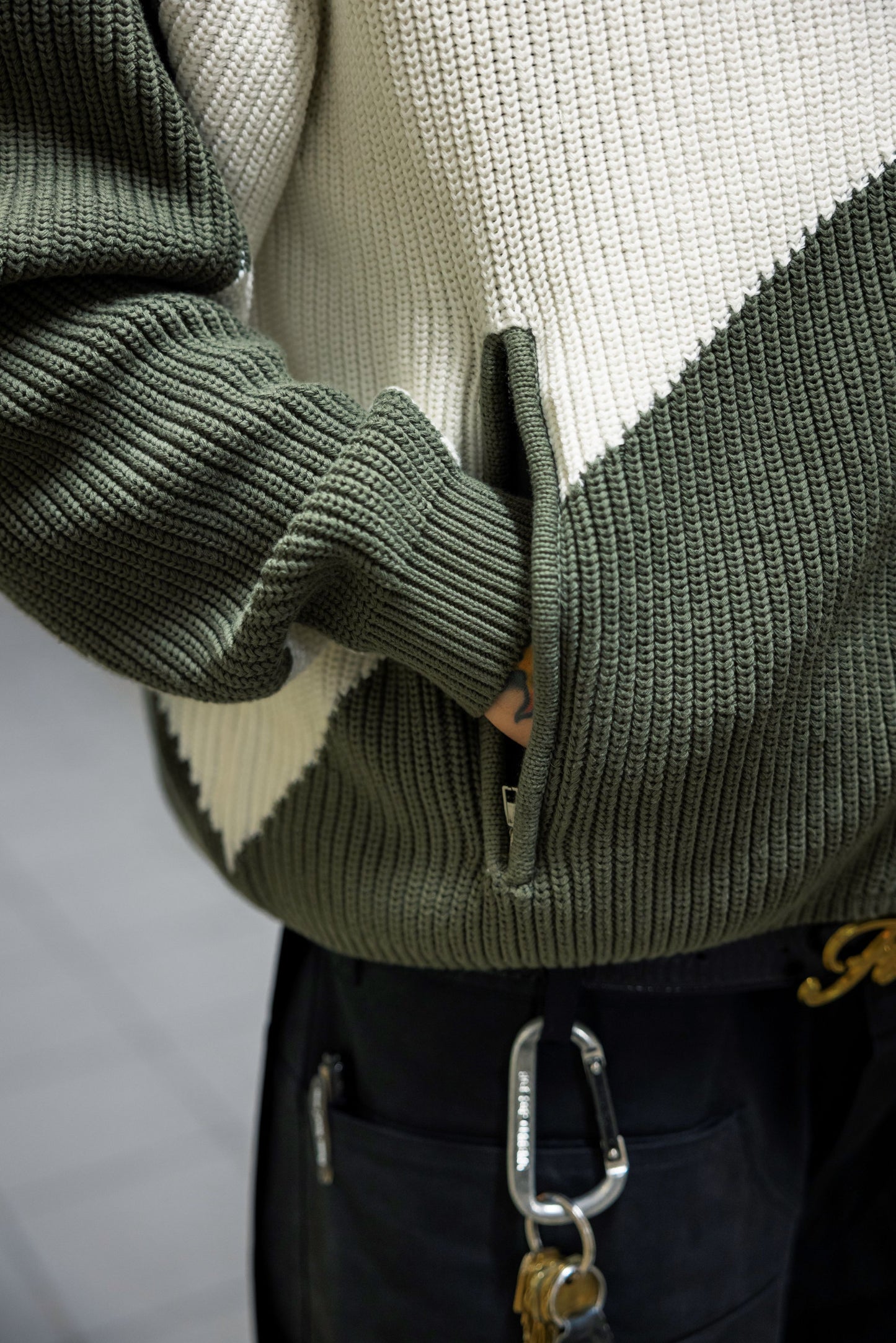 VEIN Knitted Hoodie